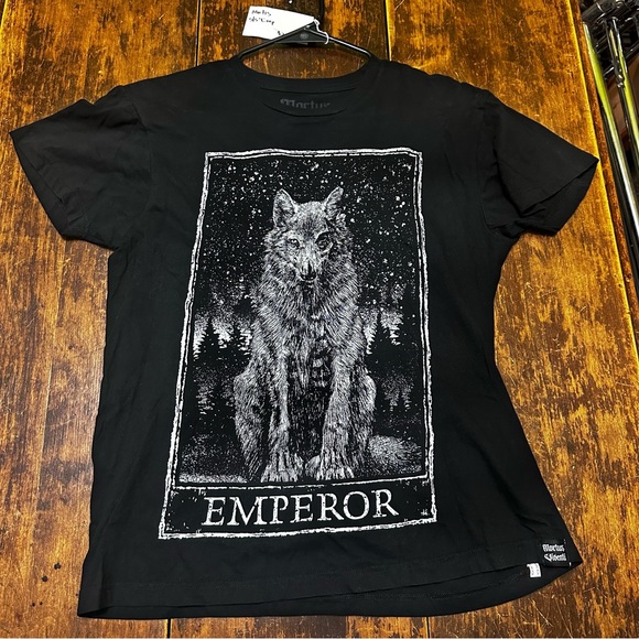 Emperor Wolf Tee - Picture 1 of 2